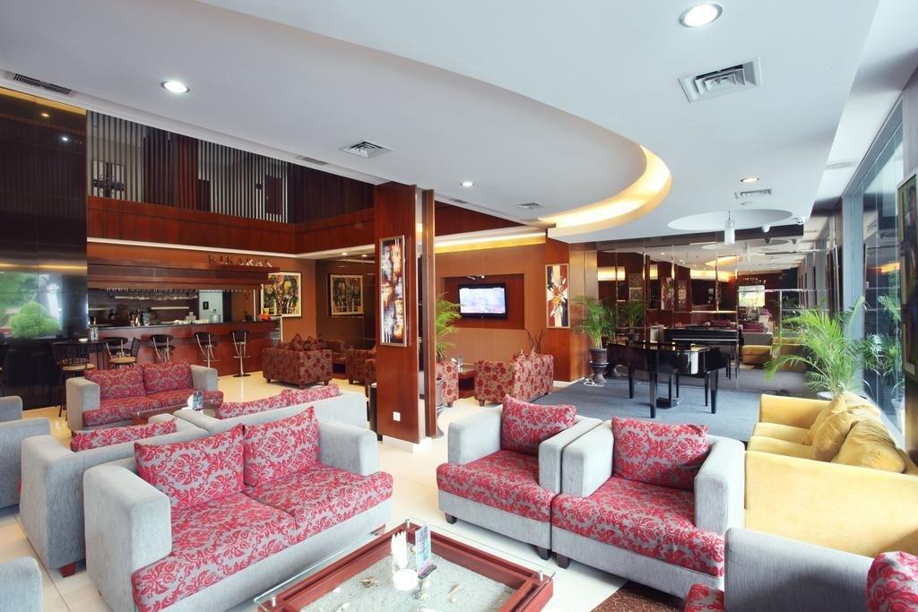 Grand Hatika Hotel Tanjung Pandan Luaran gambar