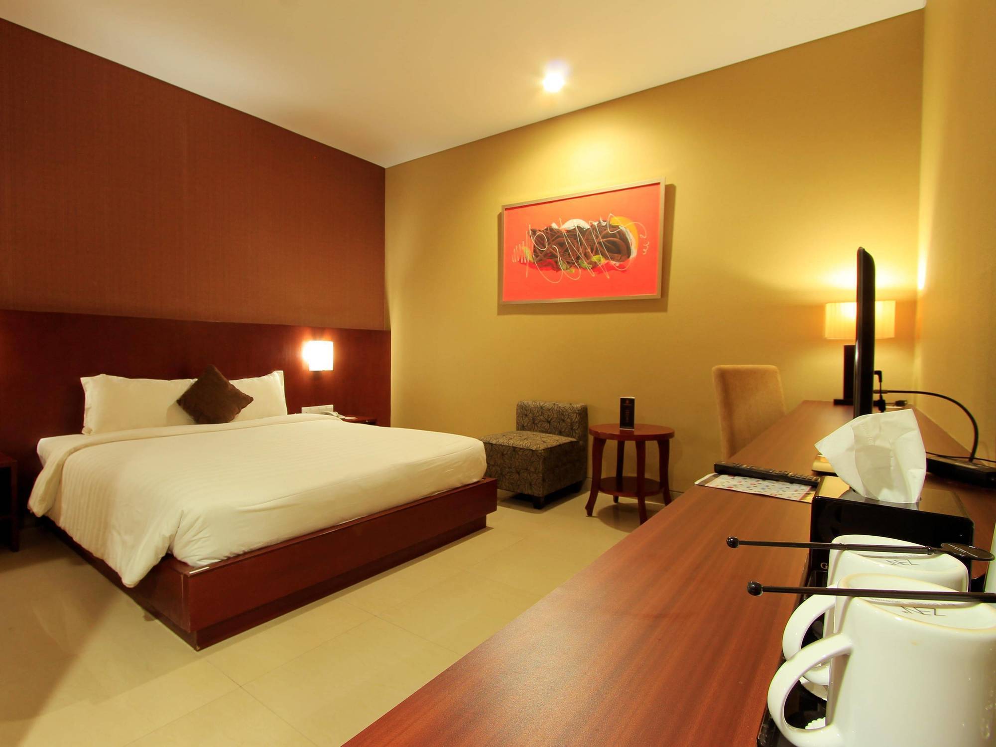 Grand Hatika Hotel Tanjung Pandan Luaran gambar